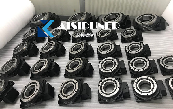 艾伺顿尔中空旋转平台减速机