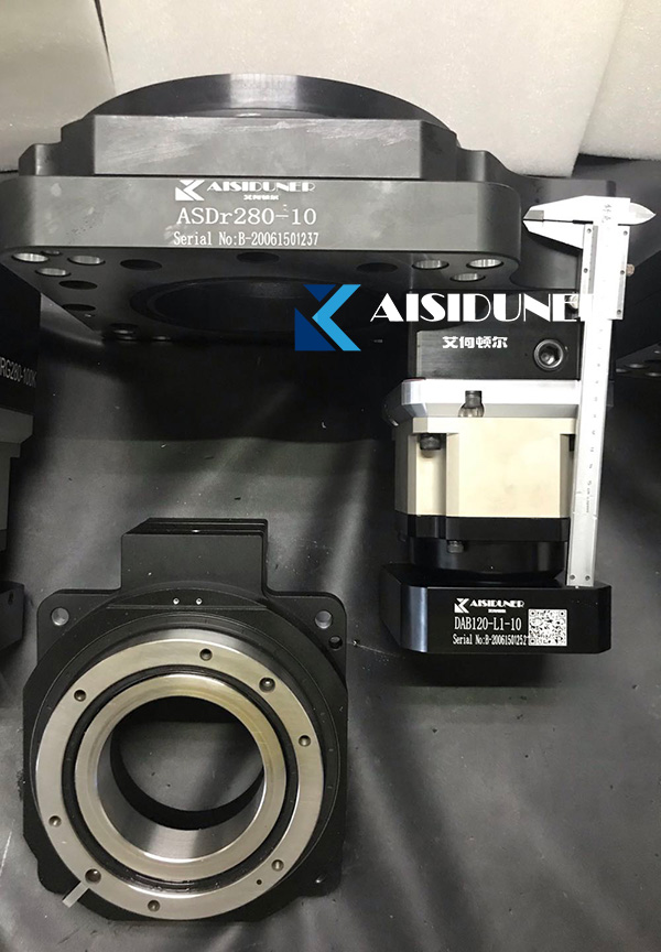 艾伺顿尔中空旋转平台减速机